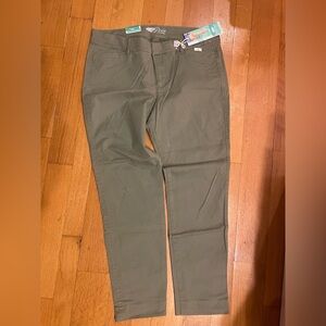 Old Navy Pixie Pants